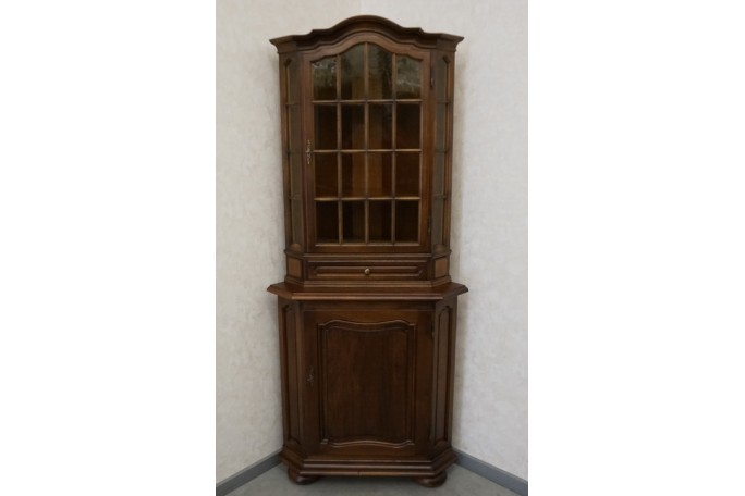 WITRYNA NAROŻNA ORZECHOWA 56/56 CM