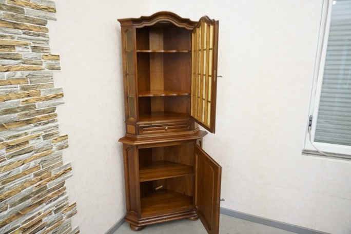 WITRYNA NAROŻNA ORZECHOWA 56/56 CM