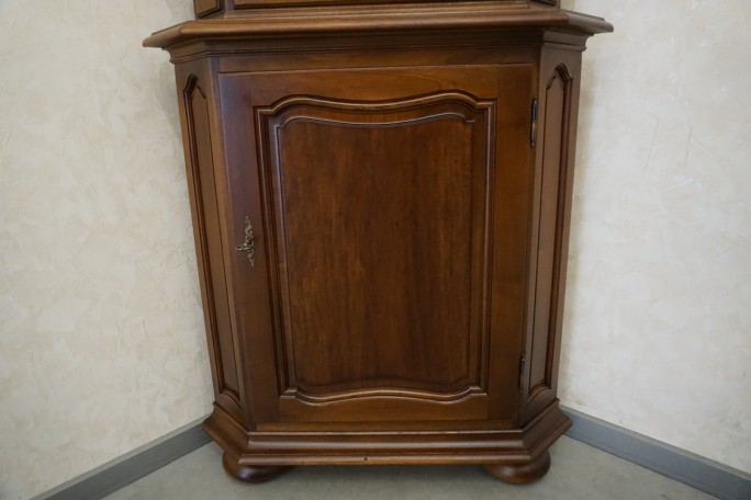 WITRYNA NAROŻNA ORZECHOWA 56/56 CM