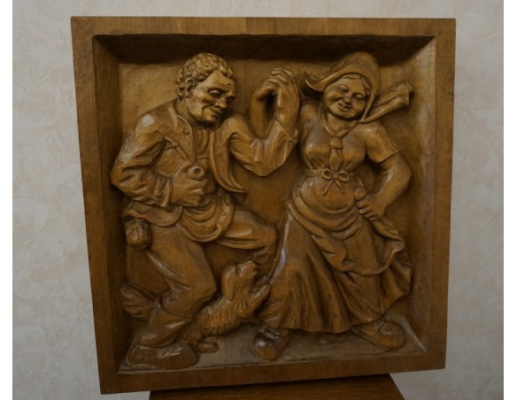 OBRAZ DĘBOWY RZEŹBIONY Z LITEGO DĘBU  48cm x 48 cm