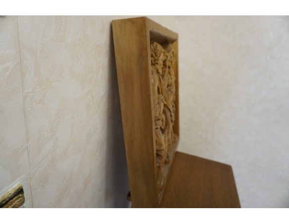 OBRAZ DĘBOWY RZEŹBIONY Z LITEGO DĘBU  48cm x 48 cm