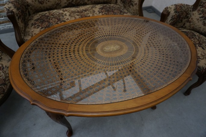 ZESTAW CHIPPENDALE SOFA 2 OS. + 2 FOTELE + ŁAWA...