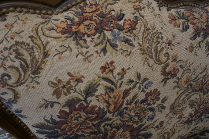 ZESTAW CHIPPENDALE SOFA 2 OS. + 2 FOTELE + ŁAWA...