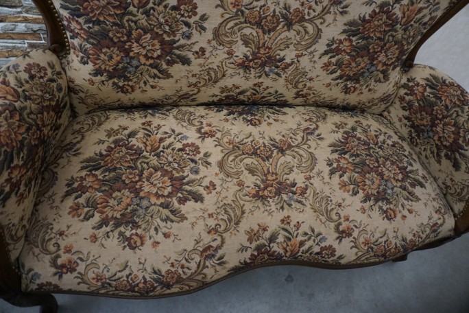 ZESTAW CHIPPENDALE SOFA 2 OS. + 2 FOTELE + ŁAWA...