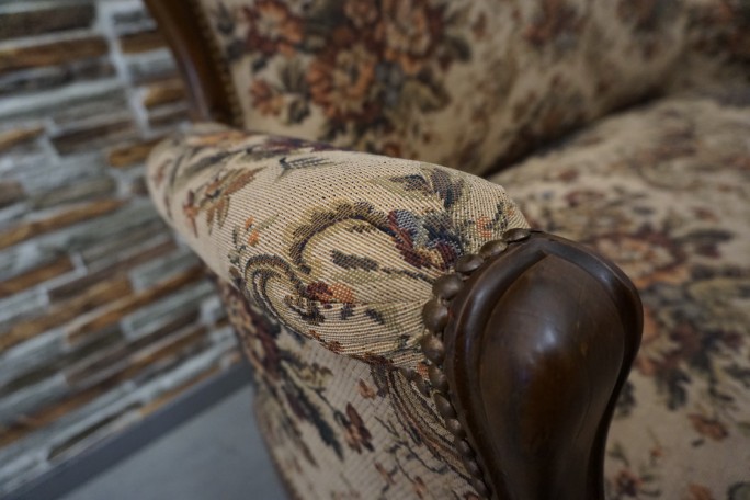 ZESTAW CHIPPENDALE SOFA 2 OS. + 2 FOTELE + ŁAWA...