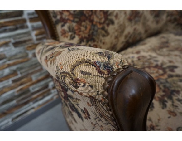 ZESTAW CHIPPENDALE SOFA 2 OS. + 2 FOTELE + ŁAWA Z RAFIĄ