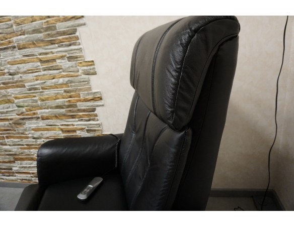 FOTEL ELEKTRYCZNY NA PILOTA + FUNKCJA POMOCY WSTAWANIA 3W1