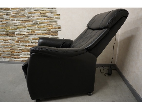 FOTEL ELEKTRYCZNY NA PILOTA + FUNKCJA POMOCY WSTAWANIA 3W1