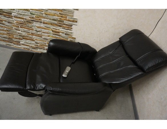 FOTEL ELEKTRYCZNY NA PILOTA + FUNKCJA POMOCY WSTAWANIA 3W1