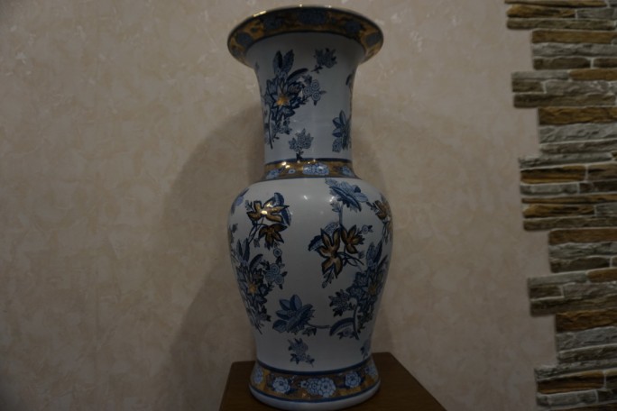 WAZON ZDOBIONY DUŻY WYS. 62 CM