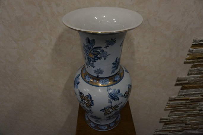 WAZON ZDOBIONY DUŻY WYS. 62 CM