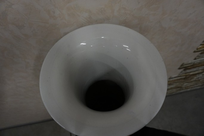 WAZON ZDOBIONY DUŻY WYS. 62 CM