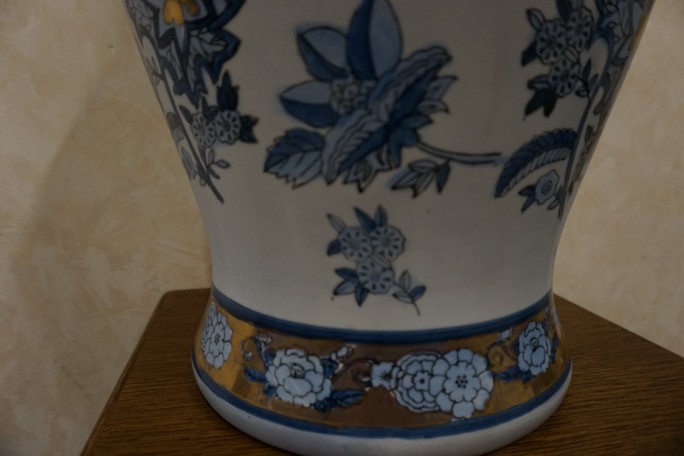 WAZON ZDOBIONY DUŻY WYS. 62 CM