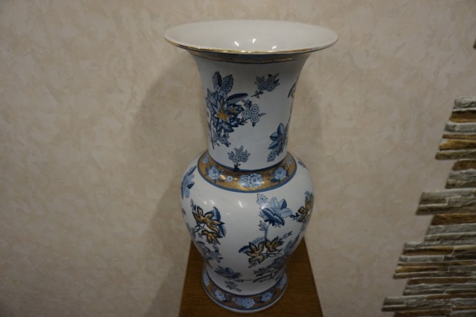 WAZON ZDOBIONY DUŻY WYS. 62 CM