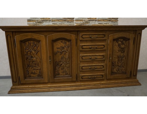 KOMODA DĘBOWA WYSOKA MYŚLIWSKI MOTYW 3 DRZWIOWA SZER. 220 CM