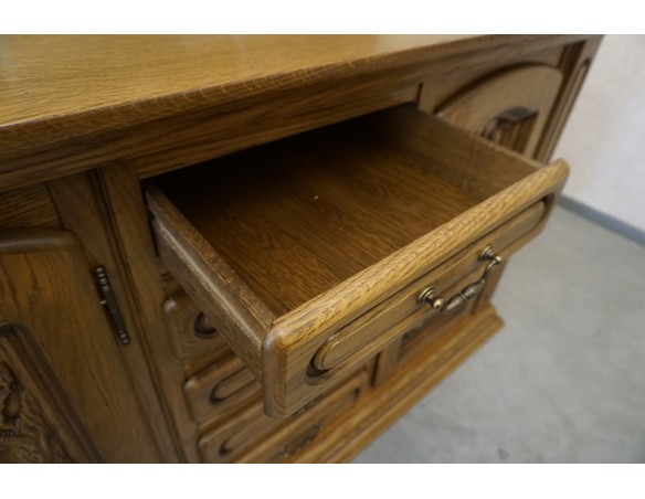 KOMODA DĘBOWA WYSOKA MYŚLIWSKI MOTYW 3 DRZWIOWA SZER. 220 CM