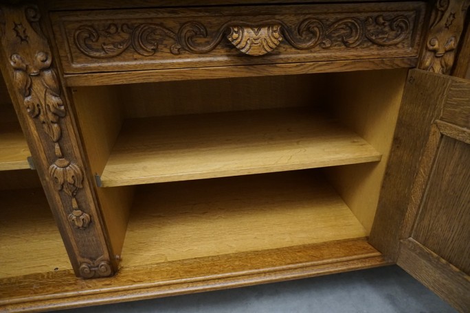 KOMODA DĘBOWA MOTYW MYŚLIWSKI RZEŹBIONA 3...