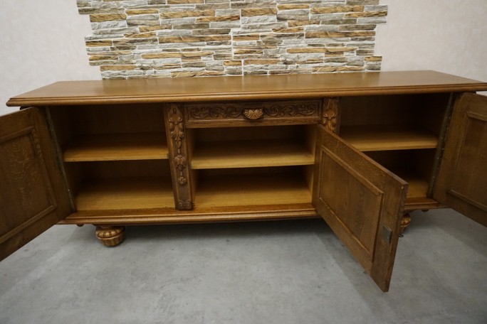 KOMODA DĘBOWA MOTYW MYŚLIWSKI RZEŹBIONA 3...