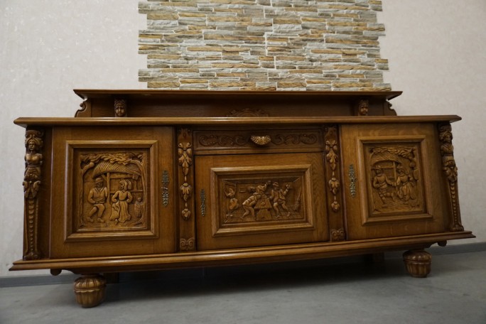 KOMODA DĘBOWA RZĘŹBIONA Z NADSTAWKĄ SZER. 245 CM