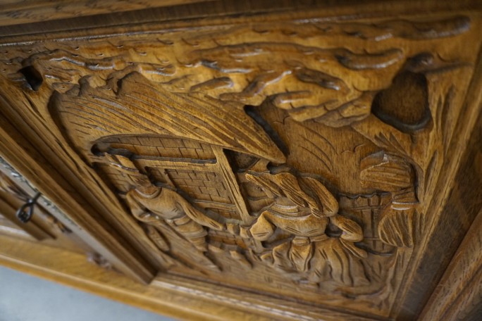 KOMODA DĘBOWA RZĘŹBIONA Z NADSTAWKĄ SZER. 245 CM