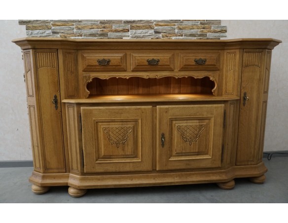 KOMODA WYSOKA Z LITEGO DĘBU PODŚWIETLANA SUPER SZER. 192 CM