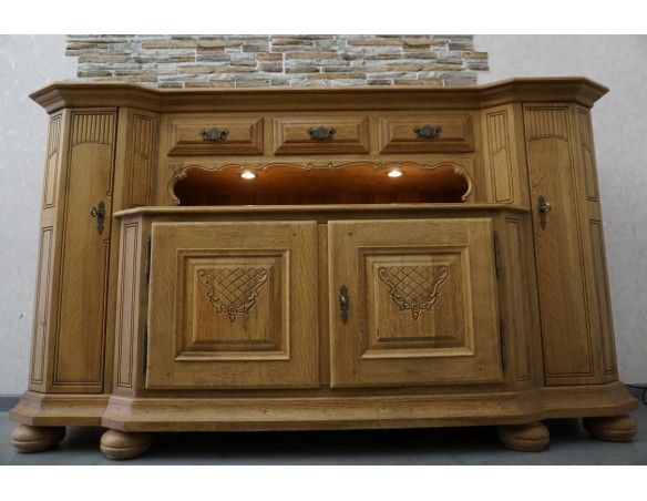 KOMODA WYSOKA Z LITEGO DĘBU PODŚWIETLANA SUPER SZER. 192 CM