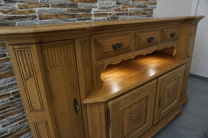 KOMODA WYSOKA Z LITEGO DĘBU PODŚWIETLANA SUPER...