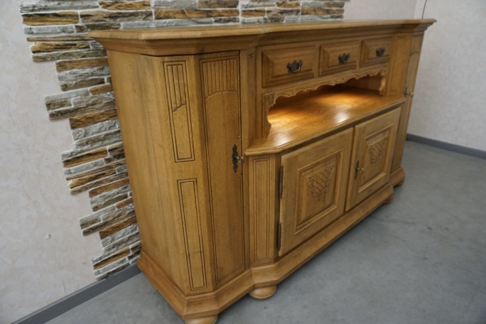 KOMODA WYSOKA Z LITEGO DĘBU PODŚWIETLANA SUPER...