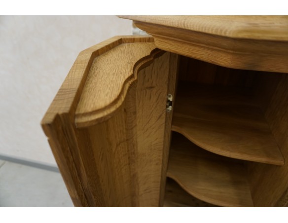 KOMODA WYSOKA Z LITEGO DĘBU PODŚWIETLANA SUPER SZER. 192 CM