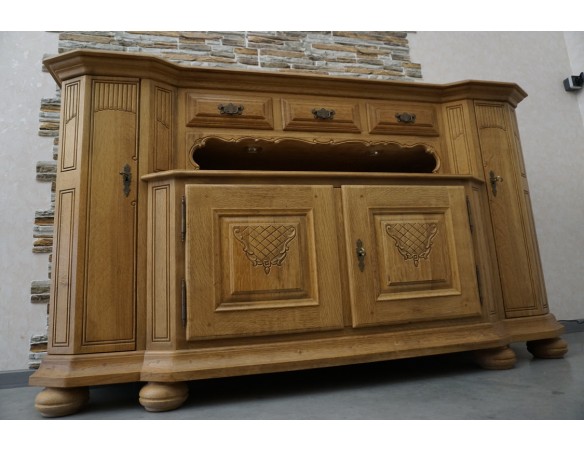 KOMODA WYSOKA Z LITEGO DĘBU PODŚWIETLANA SUPER SZER. 192 CM