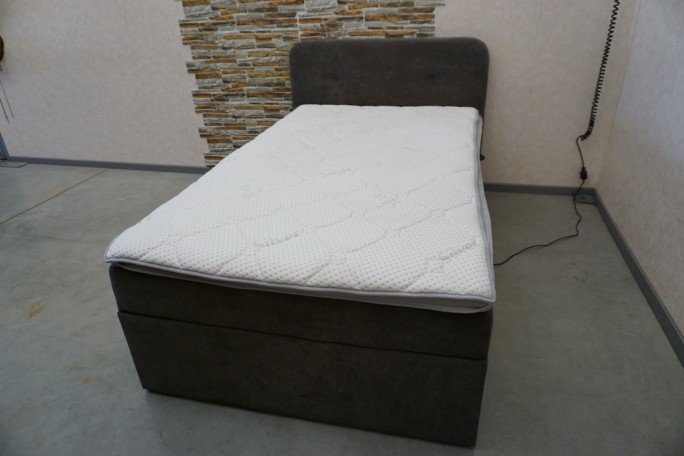 ŁÓŻKO Z ELEKTRYCZNYM STELAŻEM + MATERAC 120x200 CM