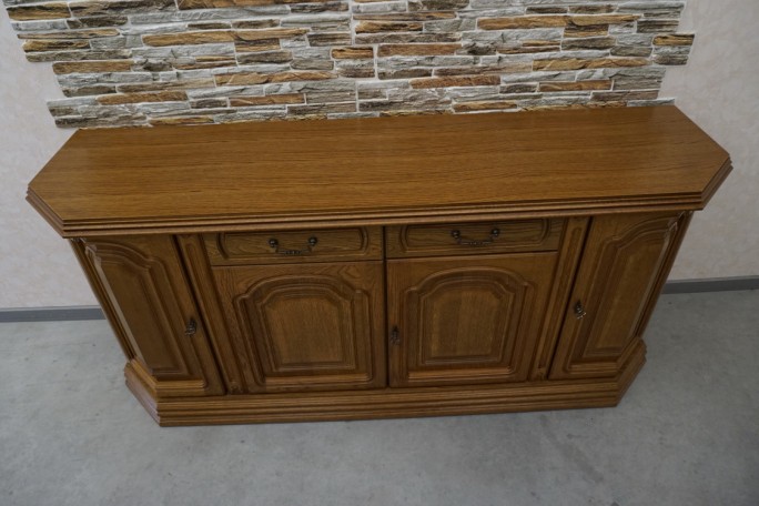 KOMODA DĘBOWA 4 DRZWIOWA SZER. 182 CM