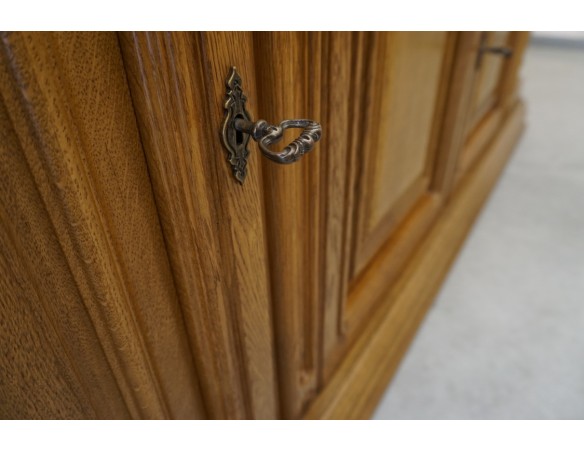 KOMODA DĘBOWA 4 DRZWIOWA SZER. 182 CM