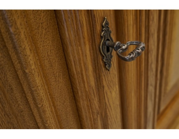 KOMODA DĘBOWA 4 DRZWIOWA SZER. 182 CM