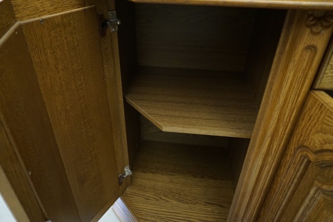 KOMODA DĘBOWA 4 DRZWIOWA SZER. 182 CM