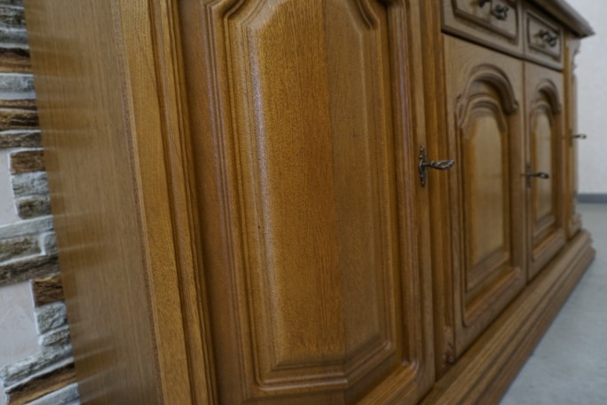 KOMODA DĘBOWA 4 DRZWIOWA SZER. 182 CM