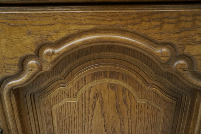 KOMODA DĘBOWA 3 DRZWIOWA SZER. 158 CM