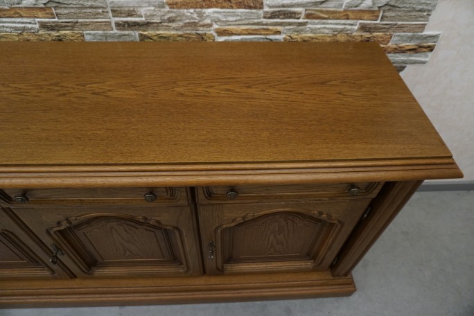 KOMODA DĘBOWA 3 DRZWIOWA SZER. 158 CM