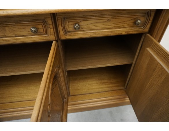 KOMODA DĘBOWA 3 DRZWIOWA SZER. 158 CM