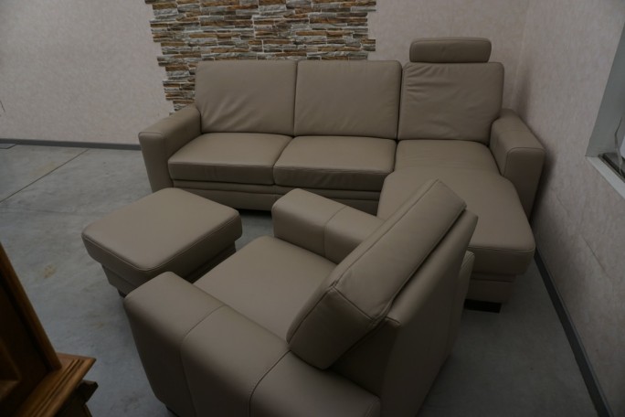 SKÓRA NATURALNA BEŻOWA NAROŻNA Z FUNKCJĄ SPANIA...