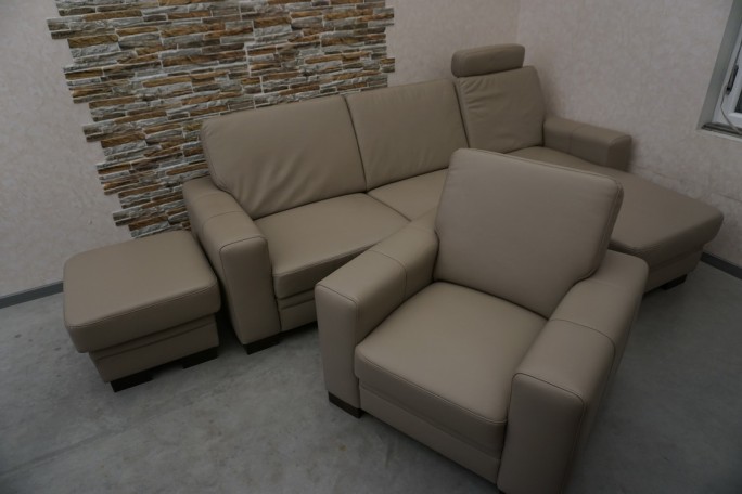 SKÓRA NATURALNA BEŻOWA NAROŻNA Z FUNKCJĄ SPANIA...