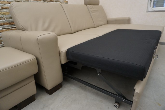 SKÓRA NATURALNA BEŻOWA NAROŻNA Z FUNKCJĄ SPANIA...