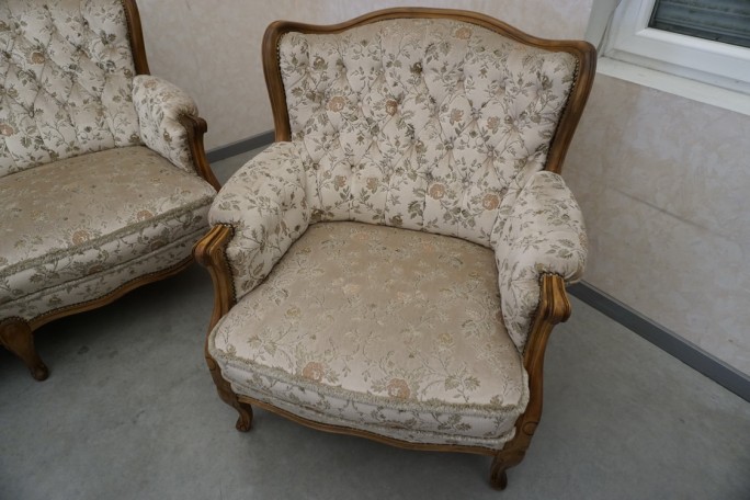 ZESTAW CHIPPENDALE SOFA 3 OSOBOWA + 2 FOTELE...