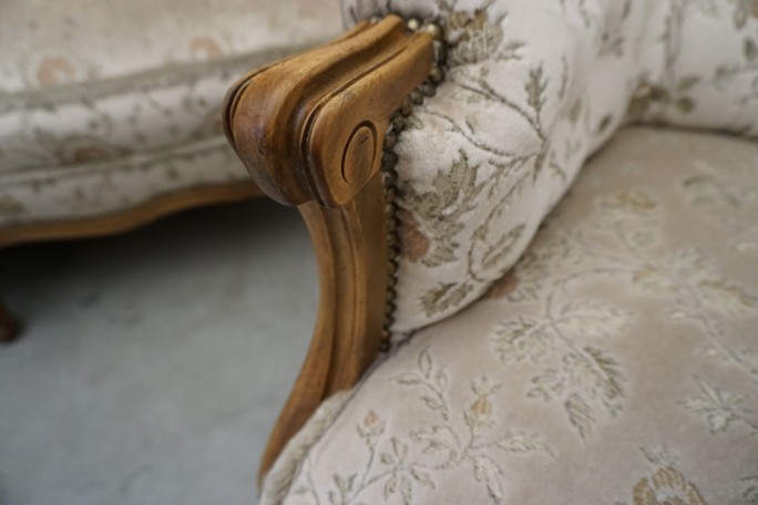 ZESTAW CHIPPENDALE SOFA 3 OSOBOWA + 2 FOTELE...