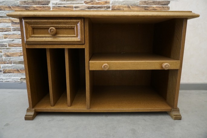 KOMÓDKA RTV DĘBOWA SZER. 88 CM