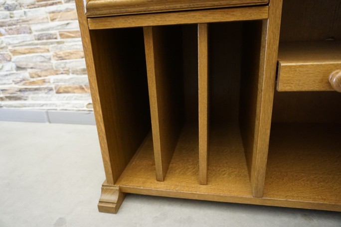 KOMÓDKA RTV DĘBOWA SZER. 88 CM