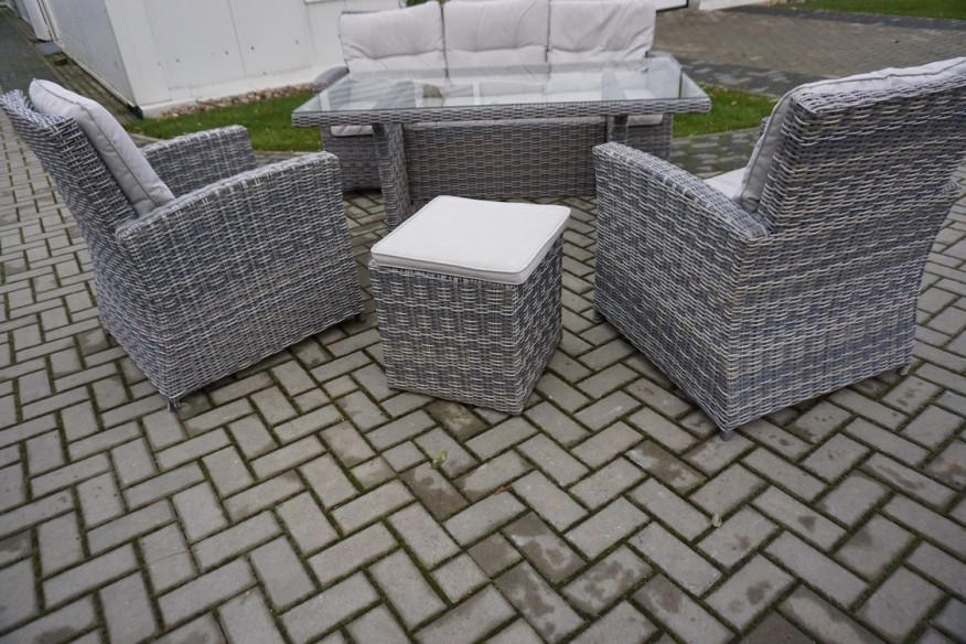 ZESTAW NA OGRÓD TARAS SOFA 3 OSOBOWA + 2 FOTELE + STÓŁ + PUFA + PODUCHY TECHNORATTAN