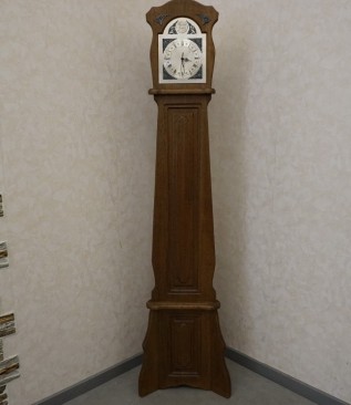ZEGAR STOJĄCY DĘBOWY NA BATERIE TEMPUS FUGIT SZER. 45 CM 2