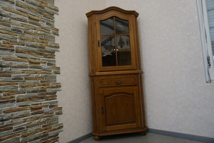 WITRYNA Z KOMODĄ DĘBOWA NAROŻNA 58x58 CM