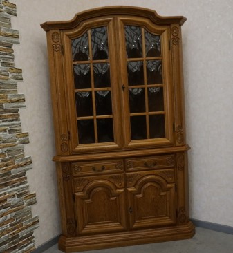 WITRYNA Z KOMODĄ NAROŻNA DĘBOWA DUŻA 83x83 CM 2